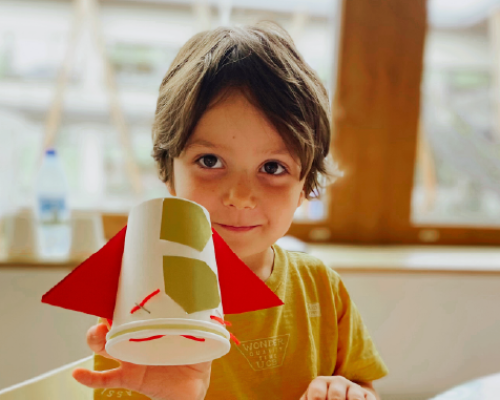 556 x 380 slider image about section-06